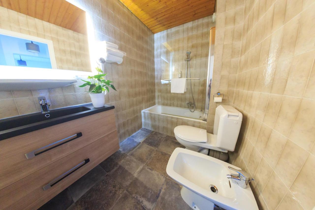 Logis Annecy Nord / 3*