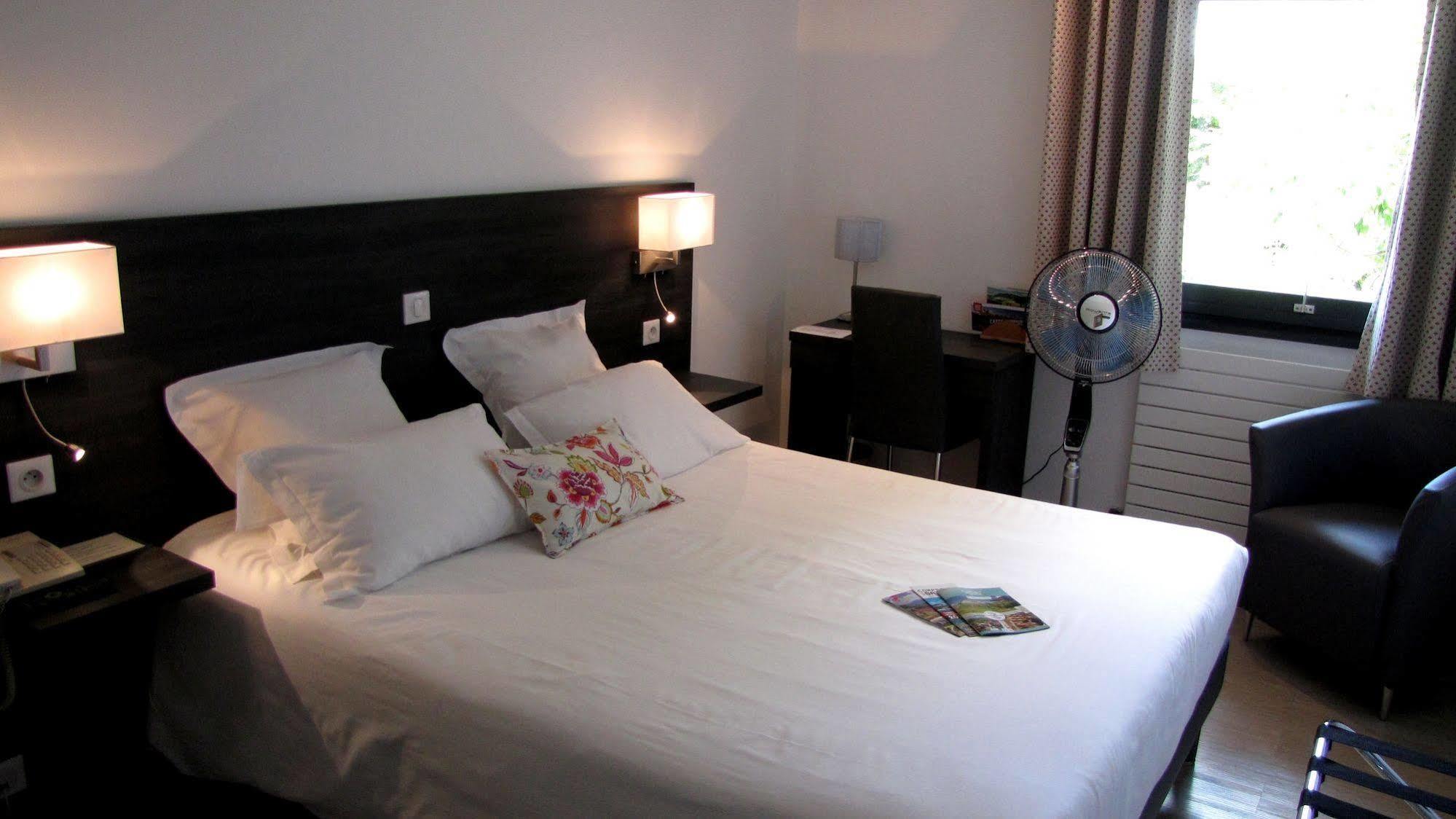 Logis Annecy Nord / Hotel 3*