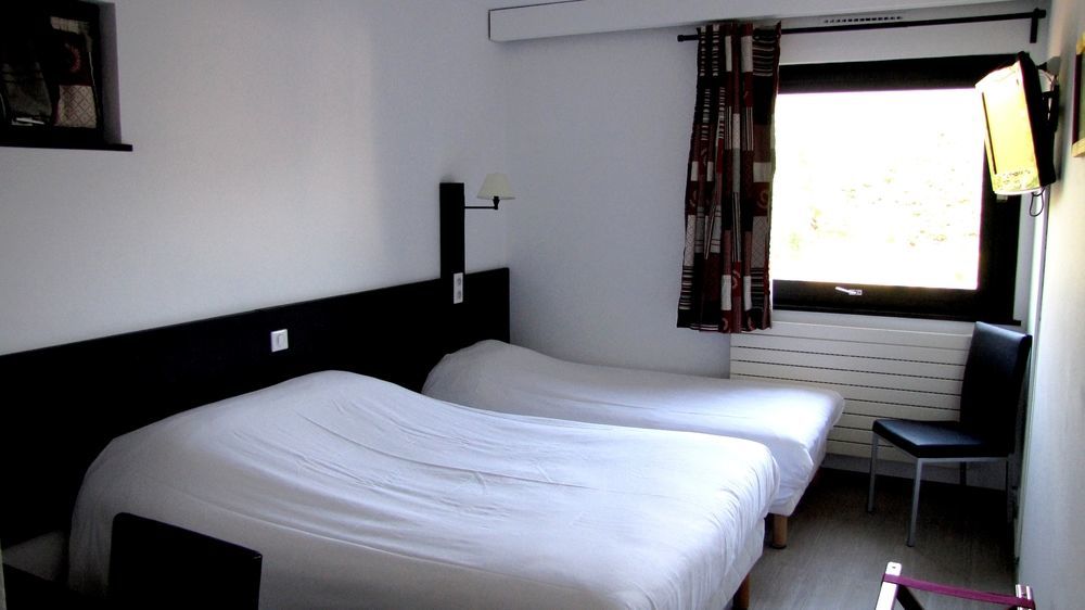 Logis Annecy Nord / Hotel 3*